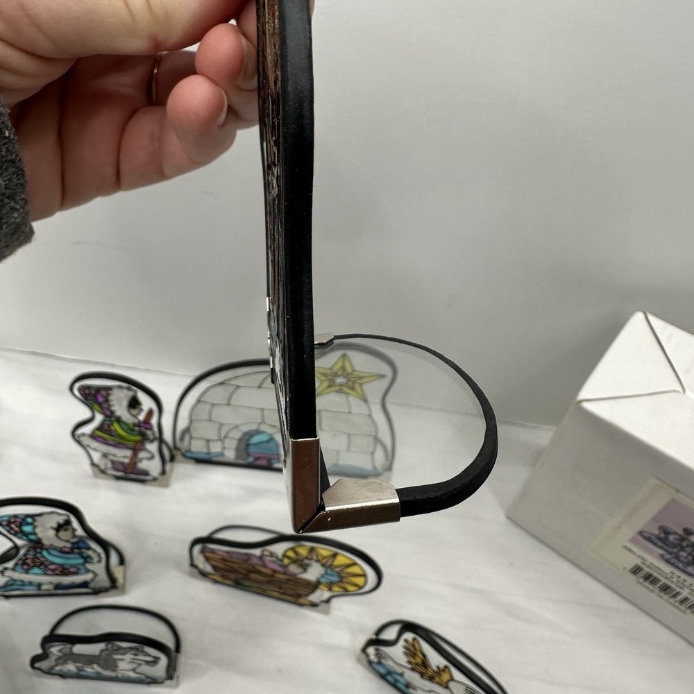 Arctic Circle Alaskan Stained Painted Glass 7 Pc Nativity Igloo Moose Seal Snow - Picture 7 of 13